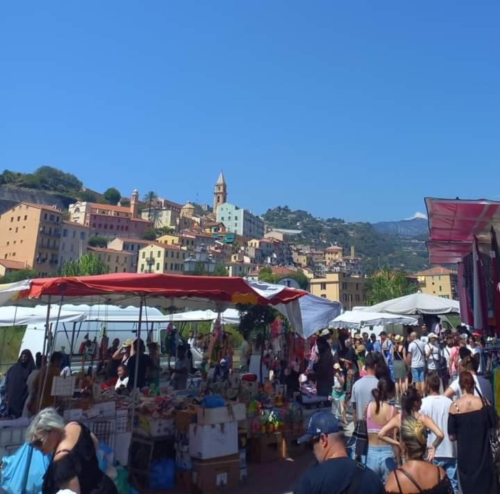 Apartament Casa Fronte Mare Ventimiglia Zewnętrze zdjęcie